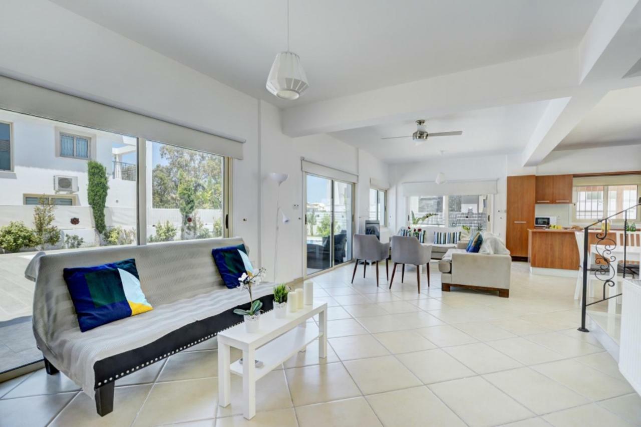 Blue Sea Villa Protaras Exterior foto